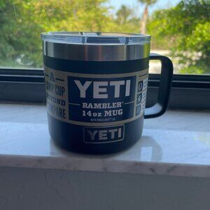 YETI Rambler 14oz Mug | Navy | BRAND NEW